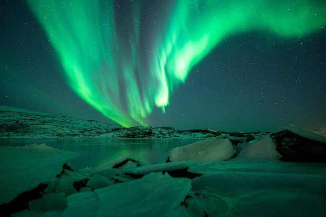 Northern Lights Big Bus Chase with Chasing Lights - Why Chasing Lights takes you far from Tromsø