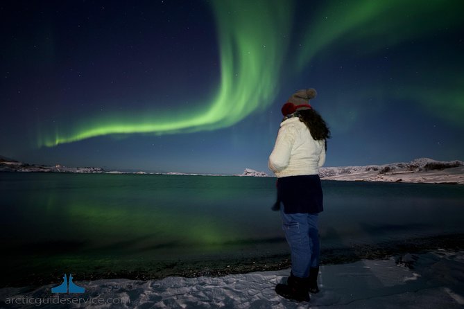 - Northern Lights Chase with Photo Package Included - Why a moving chase works better than one fixed viewpoint