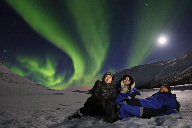 Northern Lights Chase with Photography from Tromsø - Four to eight hours of Arctic patience