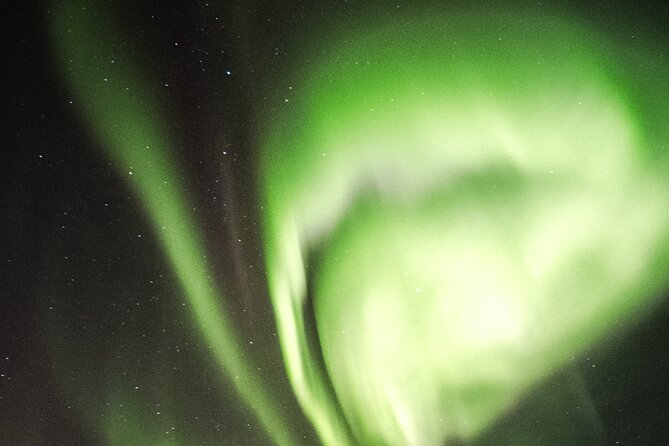 Northern Lights Chase with Sámi & local storytelling - Waiting for the Northern Lights