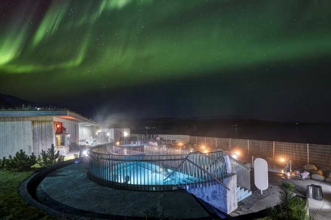 Northern Lights & Geothermal Baths Adventure - The optional Lake Laugarvatn swim