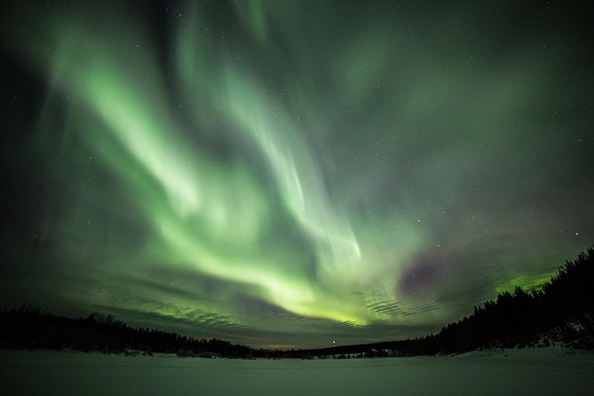 Northern Lights Hunt Including Snacks on Campfire from Rovaniemi - One hour beside the fire