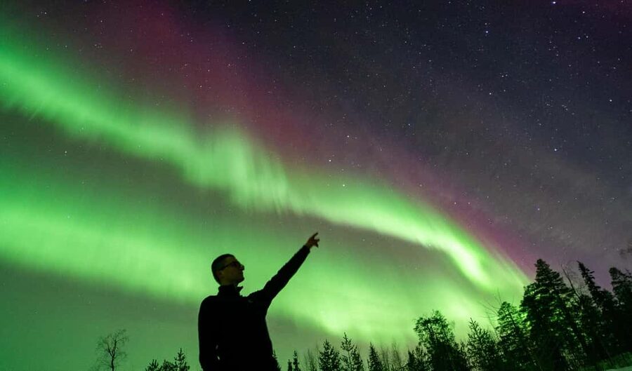 Northern Lights Hunting and Photography Tour - Small Group - The first remote stop: 45 minutes for views and photos