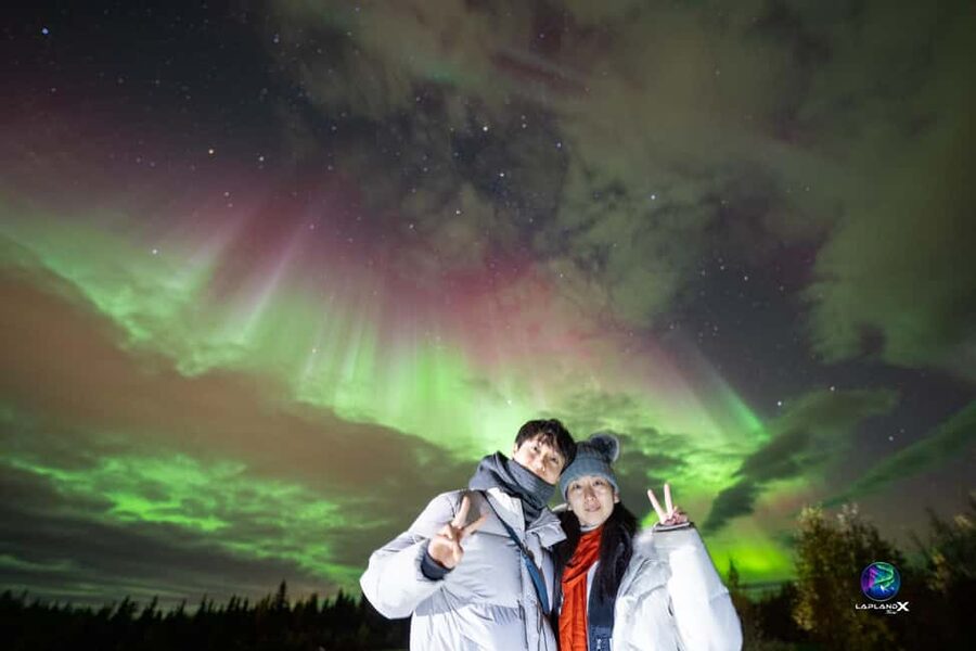 Northern Lights Hunting and Photography Tour - Small Group - Photography help, digital photos, and social media content