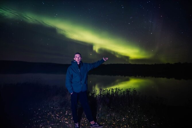 Northern lights hunting photo tour with bbq; small groups - How the aurora search works