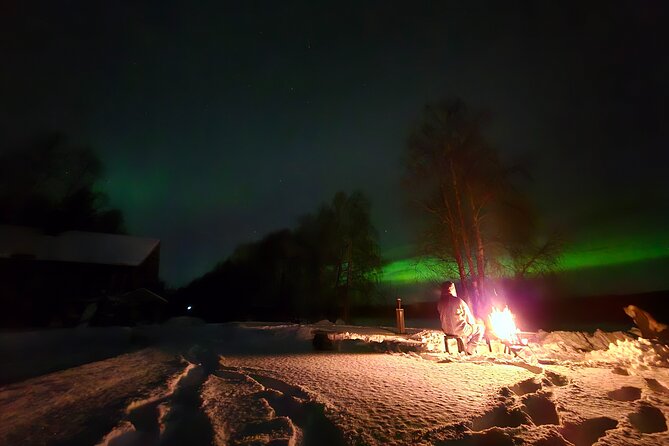 Northern Lights Hunting Pro Tactics Tour Private Authentic Luxury - What the two customer accounts tell you