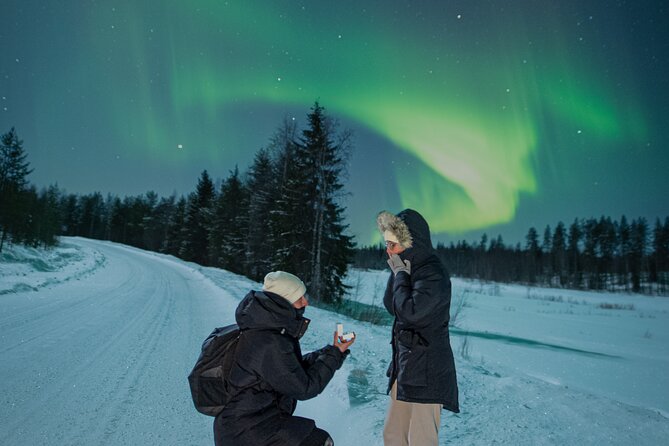 Northern Lights Hunting with a photographer (Only small groups) - Why this Rovaniemi aurora hunt works differently