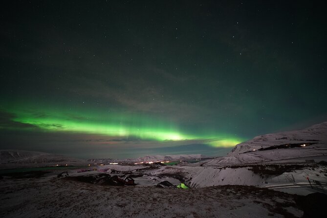 Northern Lights In luxury off-road SUV with Photos and Treats - Who will like this private format most