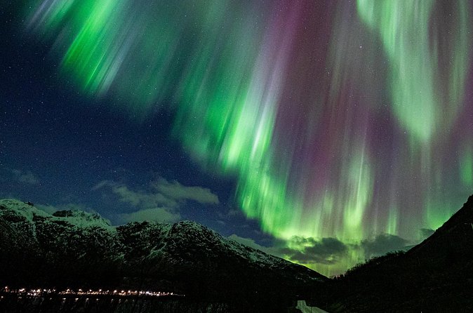 Northern Lights Minibus with Photos Dinner Warm suits - Dinner, drinks, and a campfire under the stars