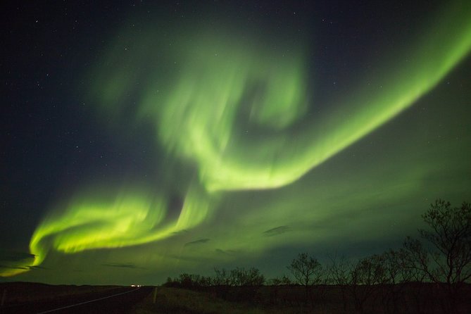 Northern Lights Night Tour from Reykjavik - Leaving Reykjavik behind after dark