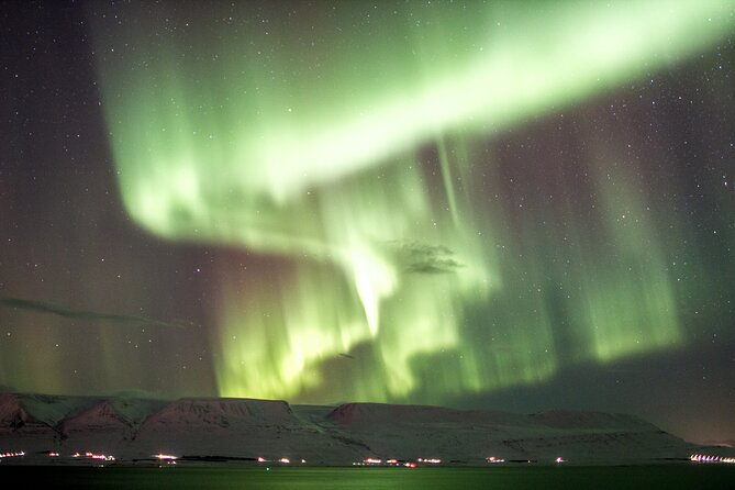 Northern Lights Photography from Akureyri - Leaving Akureyri at 9:00 pm