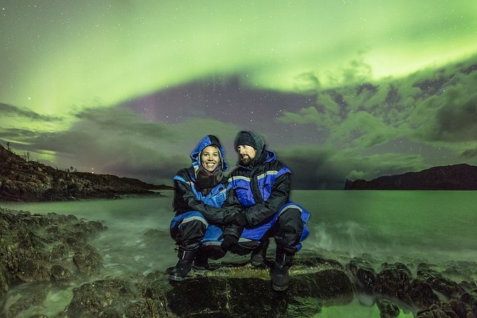 Northern Lights Private tour with your special ones - Greenlander - Photography without missing the show