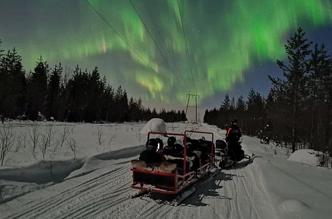 Northern Lights Sledge Ride in Levi - Winter overalls help, but they are not the whole solution
