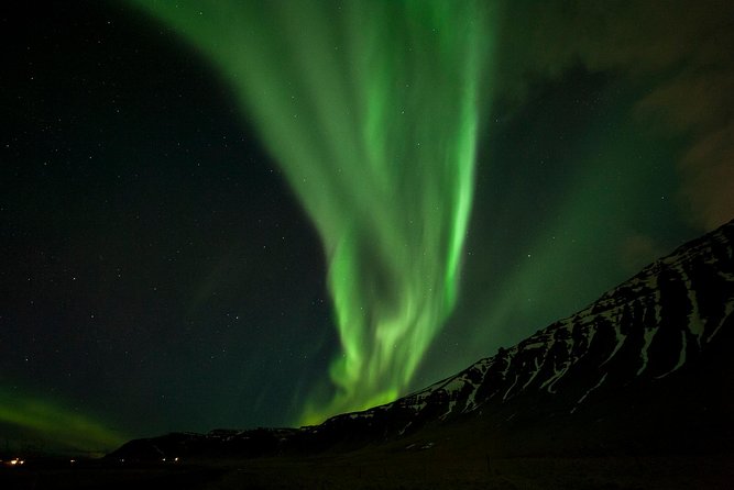 Northern Lights Small-Group Tour From Reykjavik with Hot Drink - Pickup in Reykjavik and the first part of the drive