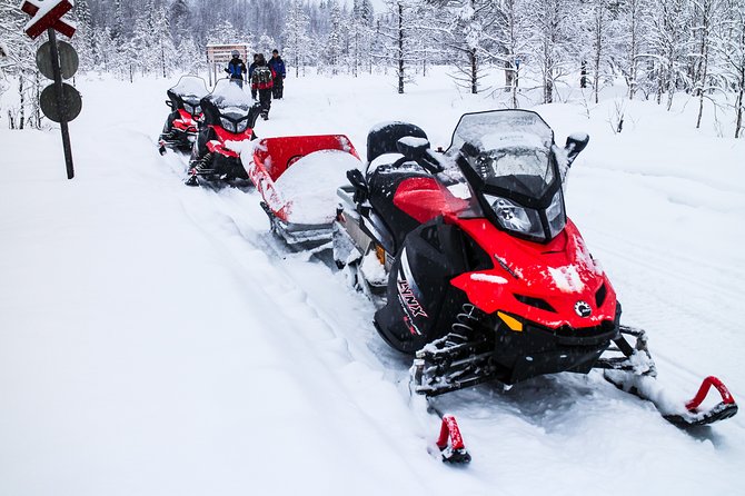 Northern Lights Snowmobile Sleigh Ride - Leaving Rovaniemi for the northern lights