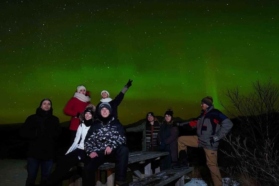 Northern Lights & Stargazing Jeep Tour - Quiet viewing instead of a crowded field