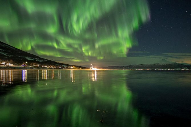 Northern Lights Tour from Tromsø - Thermal suits, boots, and the real cold