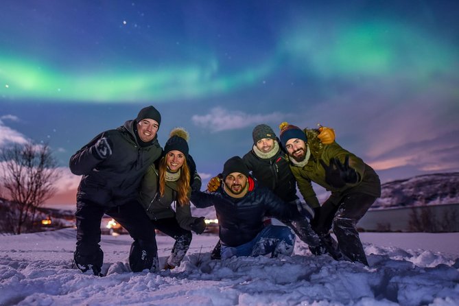 Northern Lights Tour from Tromsø - Campfire food, hot drinks, and a taste of Norway