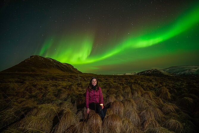 Northern Lights Tour with Photos, Snacks, Warm Snowsuits, Chairs - Group size, guide quality, and the overall mood
