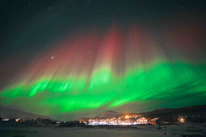 Northern Lights Tour with small group of 8 people - Finding a dark place away from Tromsø’s lights