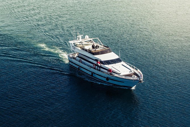 Northern Lights Yacht Cruise - What the yacht is like during a cold night
