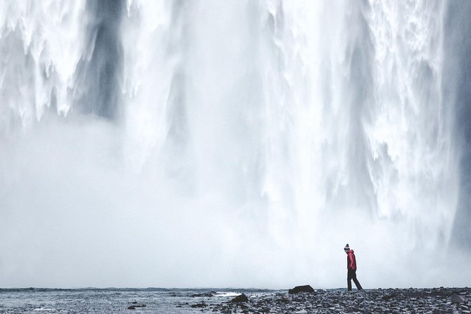 Private 2-Day Glacier Lagoon, Ice Cave and Northern Lights - Who should book this trip
