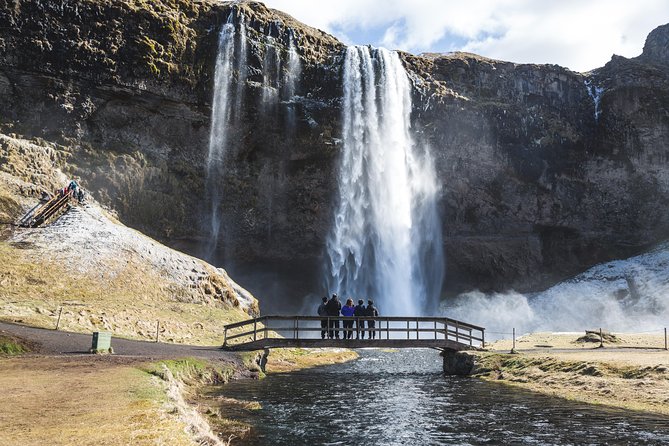 Private 2-Day Glacier Lagoon, Ice Cave and Northern Lights - Should you book the Hidden Iceland two-day tour?