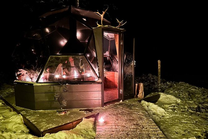 PRIVATE Glass Igloo Dinner Under Northern Lights - Why the private format matters