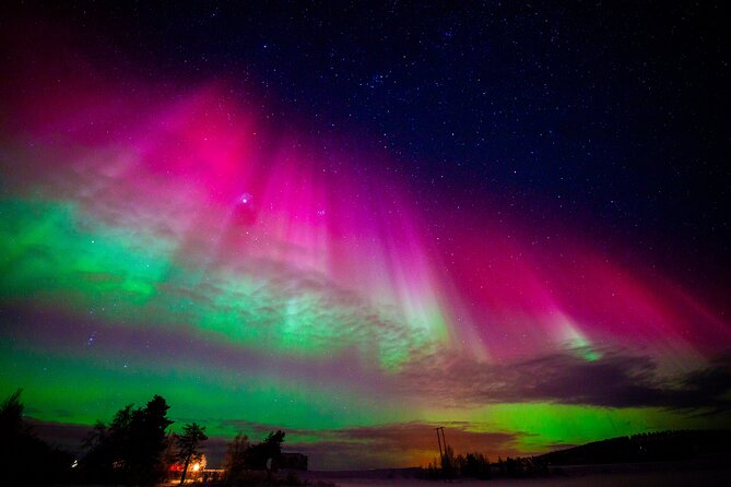Private Group: Northern Lights Hunt 4x4 SUV with Aurora guarantee - Clothing is your responsibility
