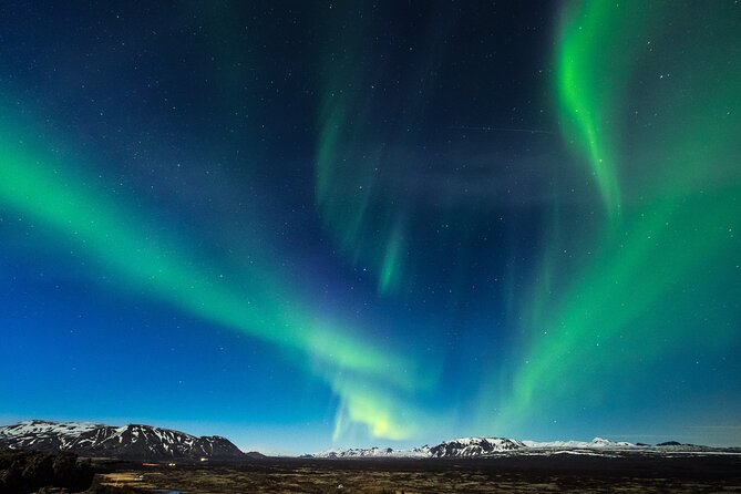 Private Northern Lights Adventure With Lobster Dinner - Timing, weather, and realistic expectations