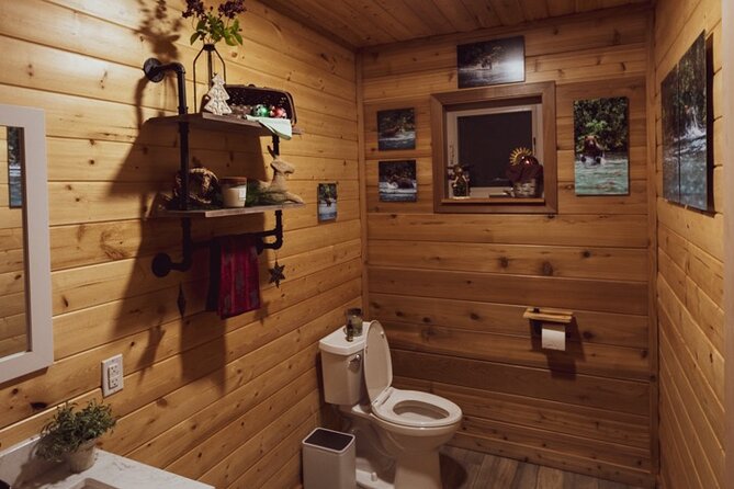 Private Northern Lights Lodge & Chase – Fairbanks - The cold is part of the price