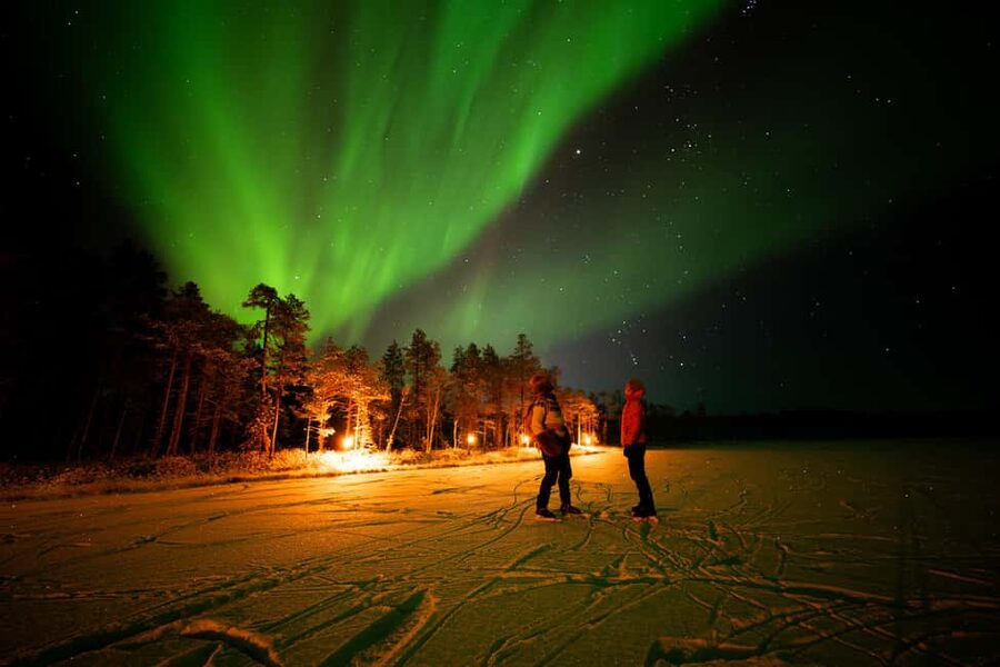 Ranua: Northern Lights tour with Campfire Meal & Pro Camera - Why Ranua is a good place for an aurora hunt