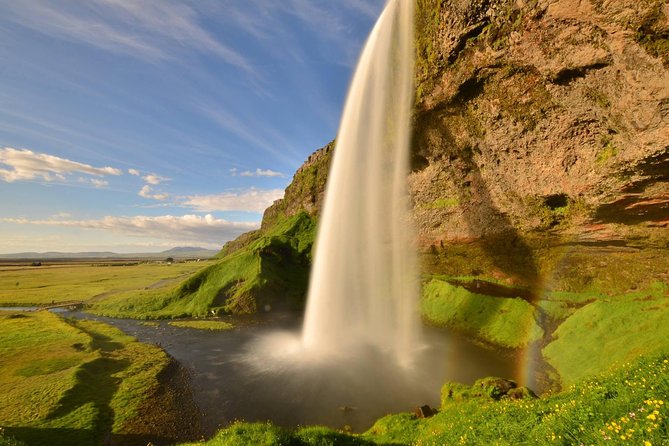 Reykjavik: Glacier Lagoon & Fjaðrárgjúfur Canyon Small-Group Tour - Seljalandsfoss, the waterfall you can walk behind