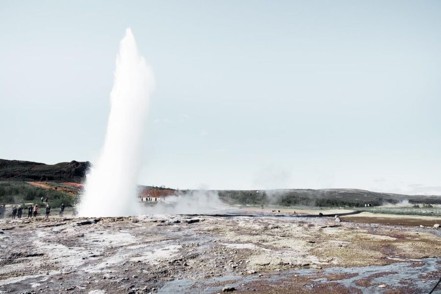 Reykjavík: Golden Circle, Blue Lagoon & Northern Lights Tour - The Northern Lights search after dark