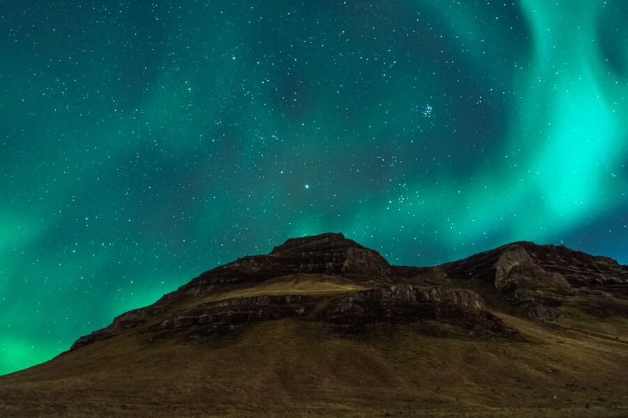 Reykjavik: Northern Lights Tour with Free Photos & Hot Cocoa - Is $124 a fair price?