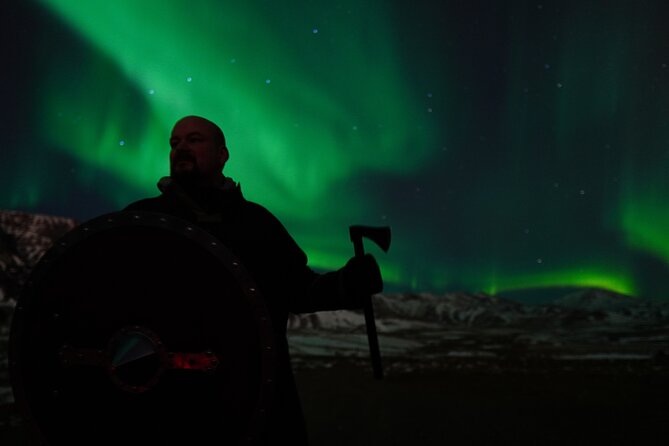 Reykjavik Northern Lights Tour with Pro Aurora Photos Small Group - Key points to know before booking