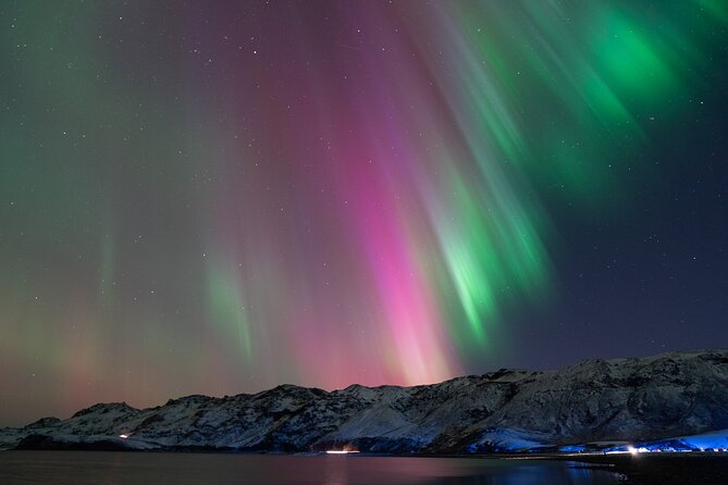 Reykjavik Northern Lights Tour with Professional Photographer - Why this private Reykjavik aurora trip is different