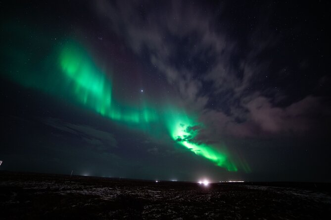 Reykjavik Northern Lights Tour with Professional Photographer - How the guide shapes the experience