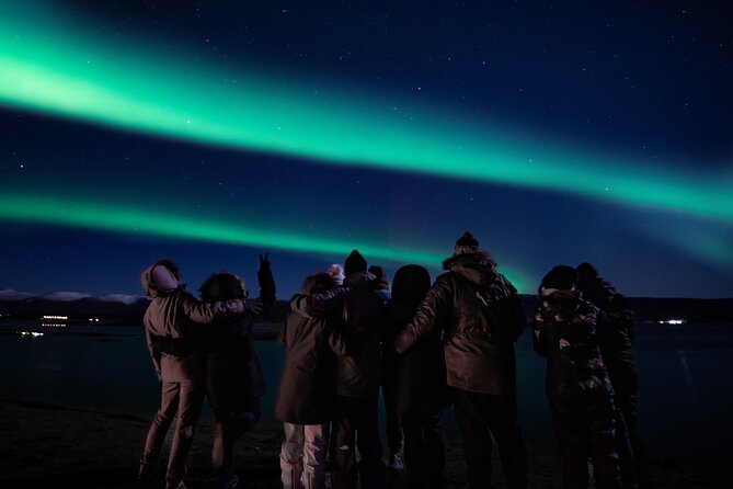 Reykjavik Northern Lights Tour with Professional Photographer - Searching the Reykjavik countryside