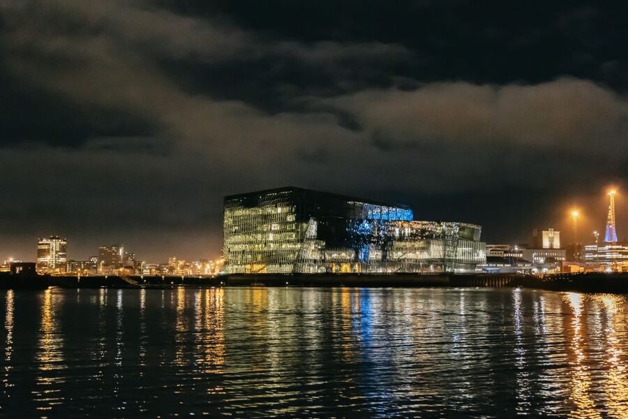 Reykjavik: Northern Lights Yacht Tour - Who will enjoy this yacht cruise?