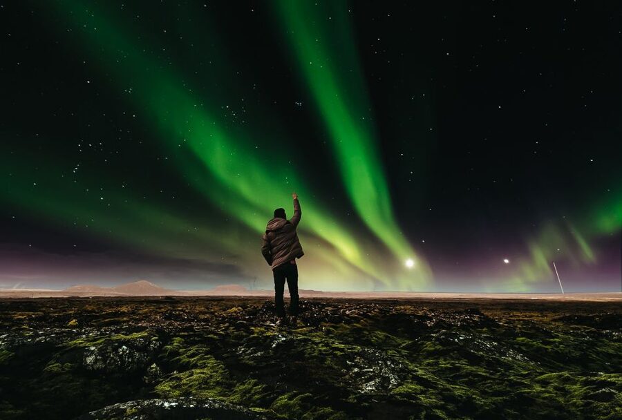 Reykjavik: Premium Northern Lights Tour with Free Photos - Who should book this experience?