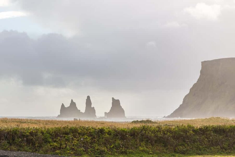 Reykjavik: South Coast, Glacier Hike & Northern Lights Combo - Dinner in Reykjavik, then a second trip into the dark
