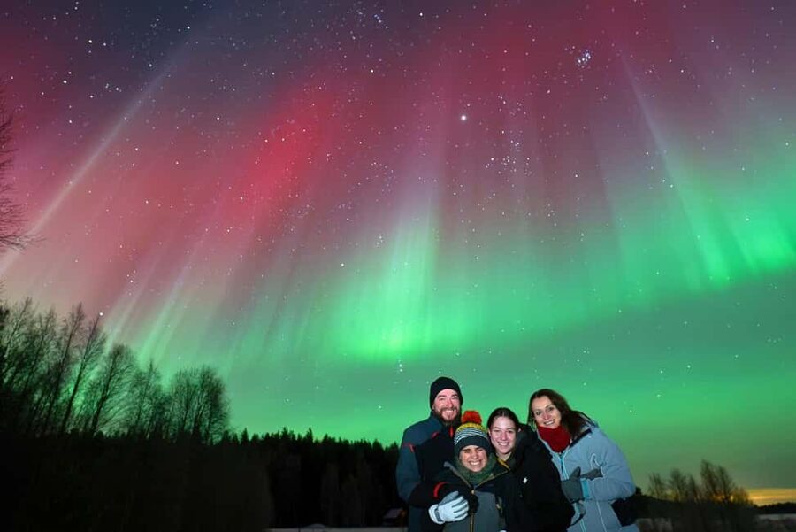 Rovaniemi:%100 Money Back Guarantee Northern Lights Hunting - Inside the heated minivan