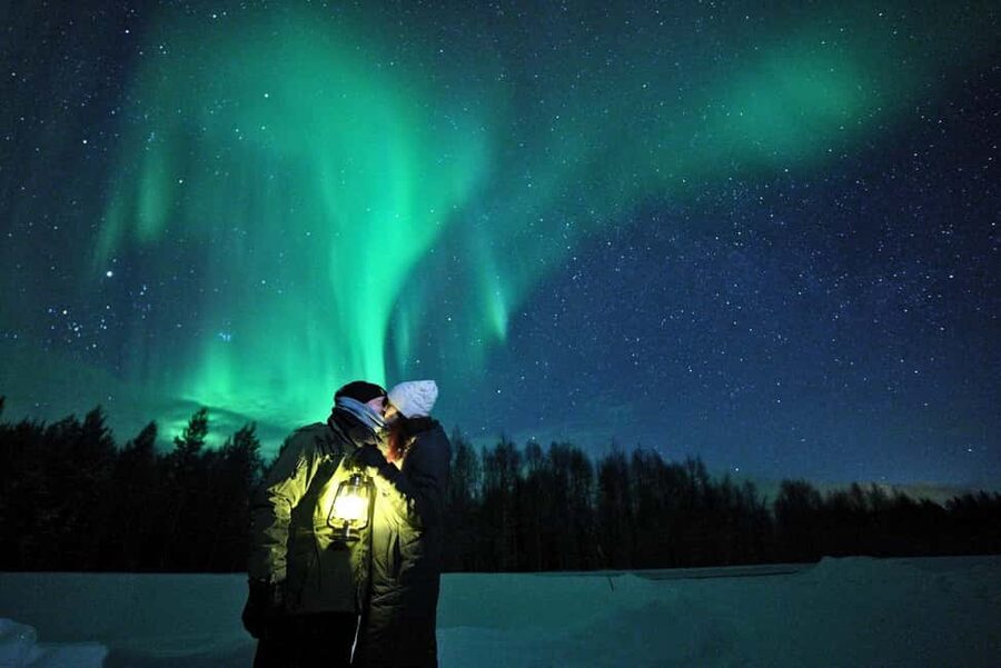 Rovaniemi:%100 Money Back Guarantee Northern Lights Hunting - The guides make or break the night