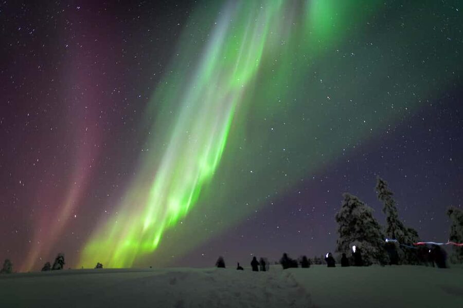 Rovaniemi: Auroras Northern Lights Trip - guaranteed lights - A warm teepee while the sky changes