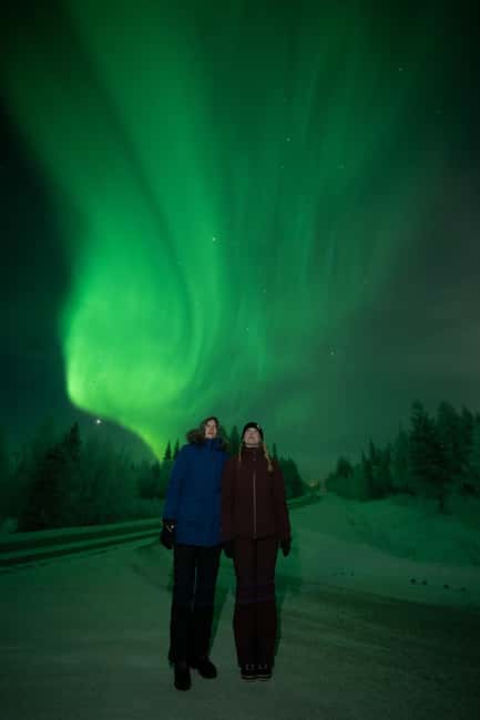 Rovaniemi: Coffee under Northern Lights & Professional Photo - Why this is not a simple Rovaniemi photo stop