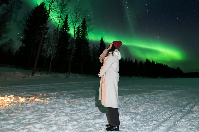 Rovaniemi: Genuine Aurora Hunting with Unlimited Pro Photos - What happens when the aurora appears