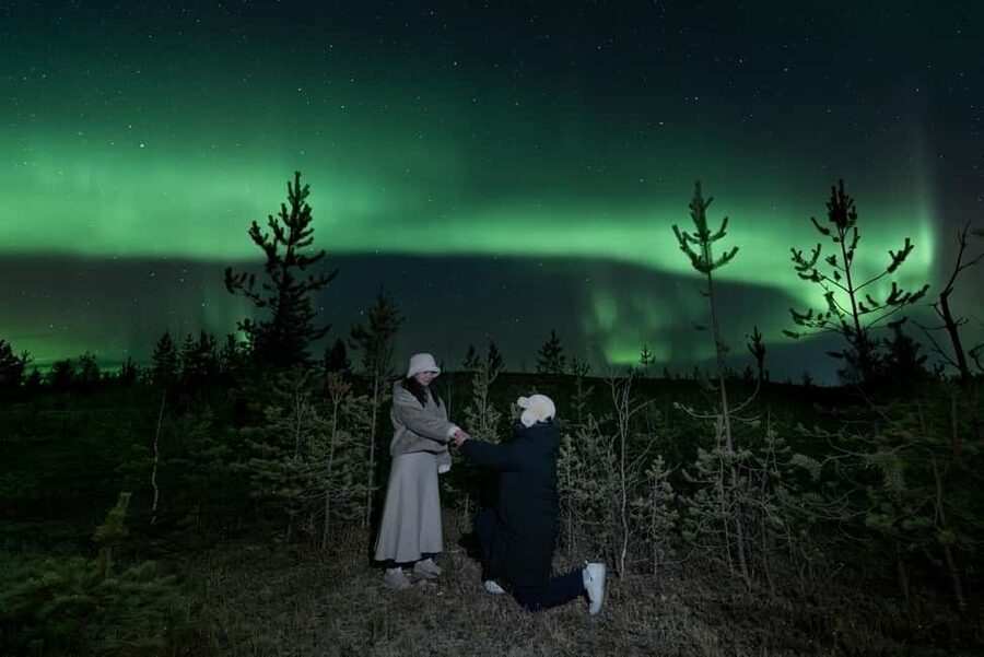 Rovaniemi: Genuine Aurora Hunting with Unlimited Pro Photos - The risk of a faint aurora