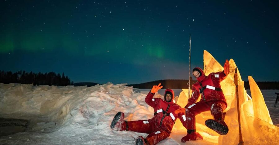 Rovaniemi: Ice Floating in Forest Lake with Aurora Borealis - Is $115 a fair price?