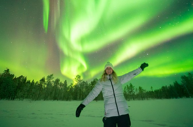 Rovaniemi Insider: Northern lights trip for families - The guides and the human side of the trip